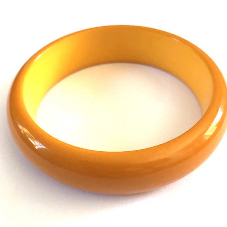 bakelite bangle