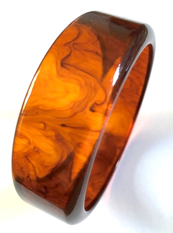 bakelite bangle bracelet
