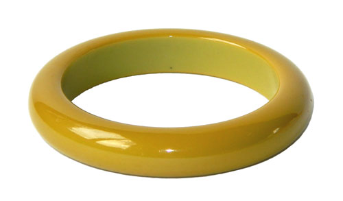 Pea soup green bakelite bangle