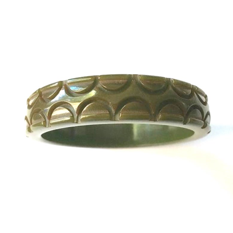 bakelite bangle bracelet