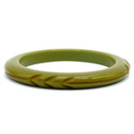 pea soup bakelite bracelet