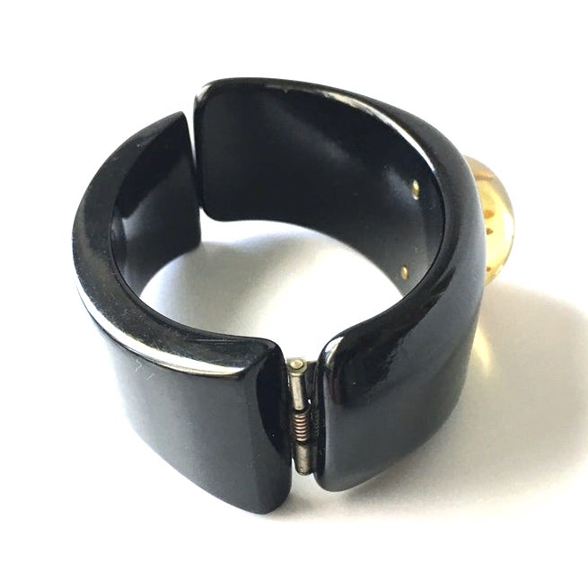 bakelite clamper bracelet