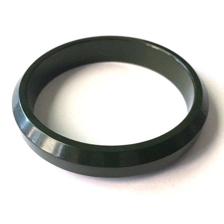 1920s bakelite bangle