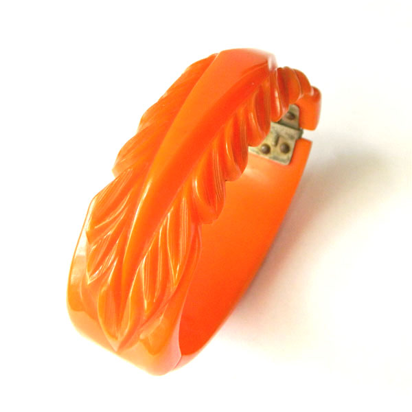 bakelite clamper bracelet