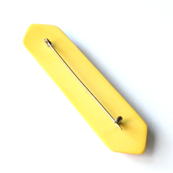 1930's bakelite brooch and clip set