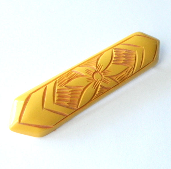 bakelite brooch