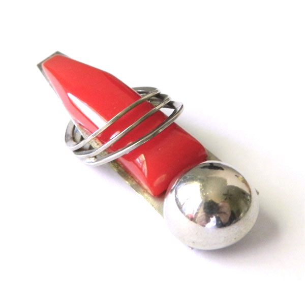 Art Deco bakelite brooch