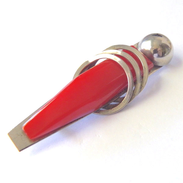 Art Deco bakelite brooch