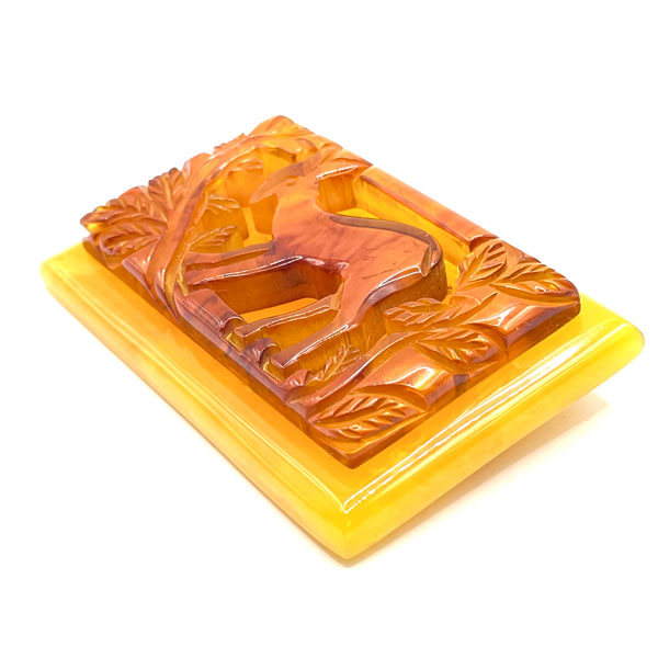 1930s bakelite bird brooch