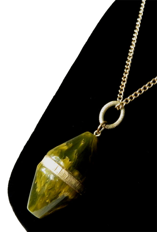 Bakelite necklace