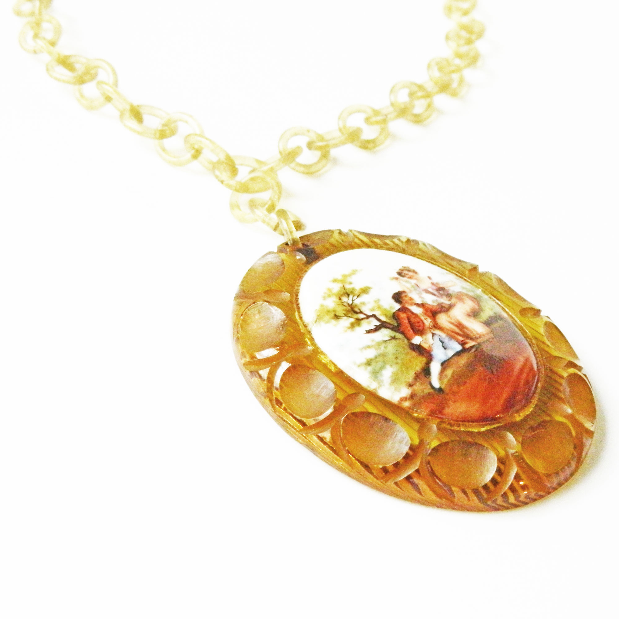 1930s bakelite pendant necklace