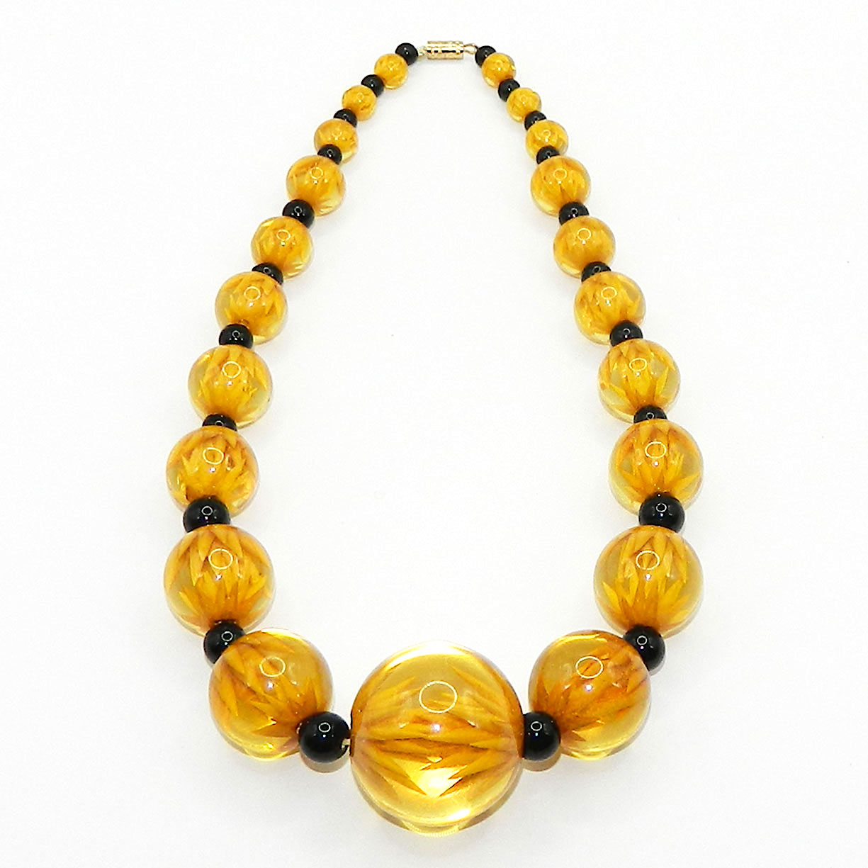 Vintage bakelite necklace