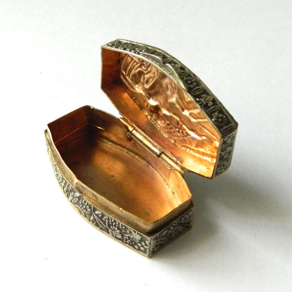 Antique Italian pill box