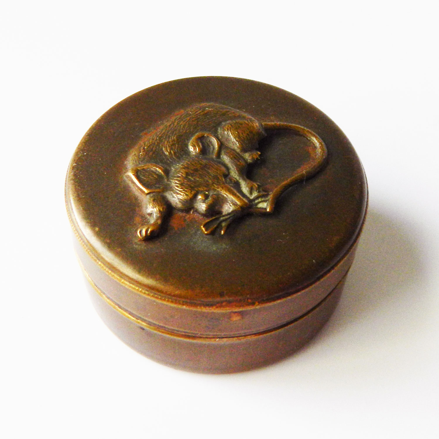 Vintage jewelry box