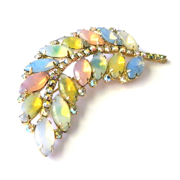 1950's rhinestone brooch