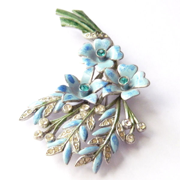 1940s enameled flower brooch