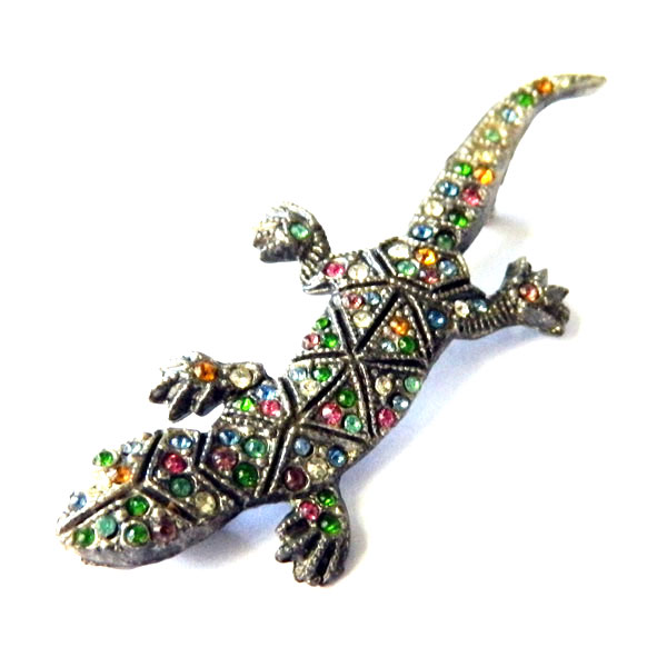 gecko brooch