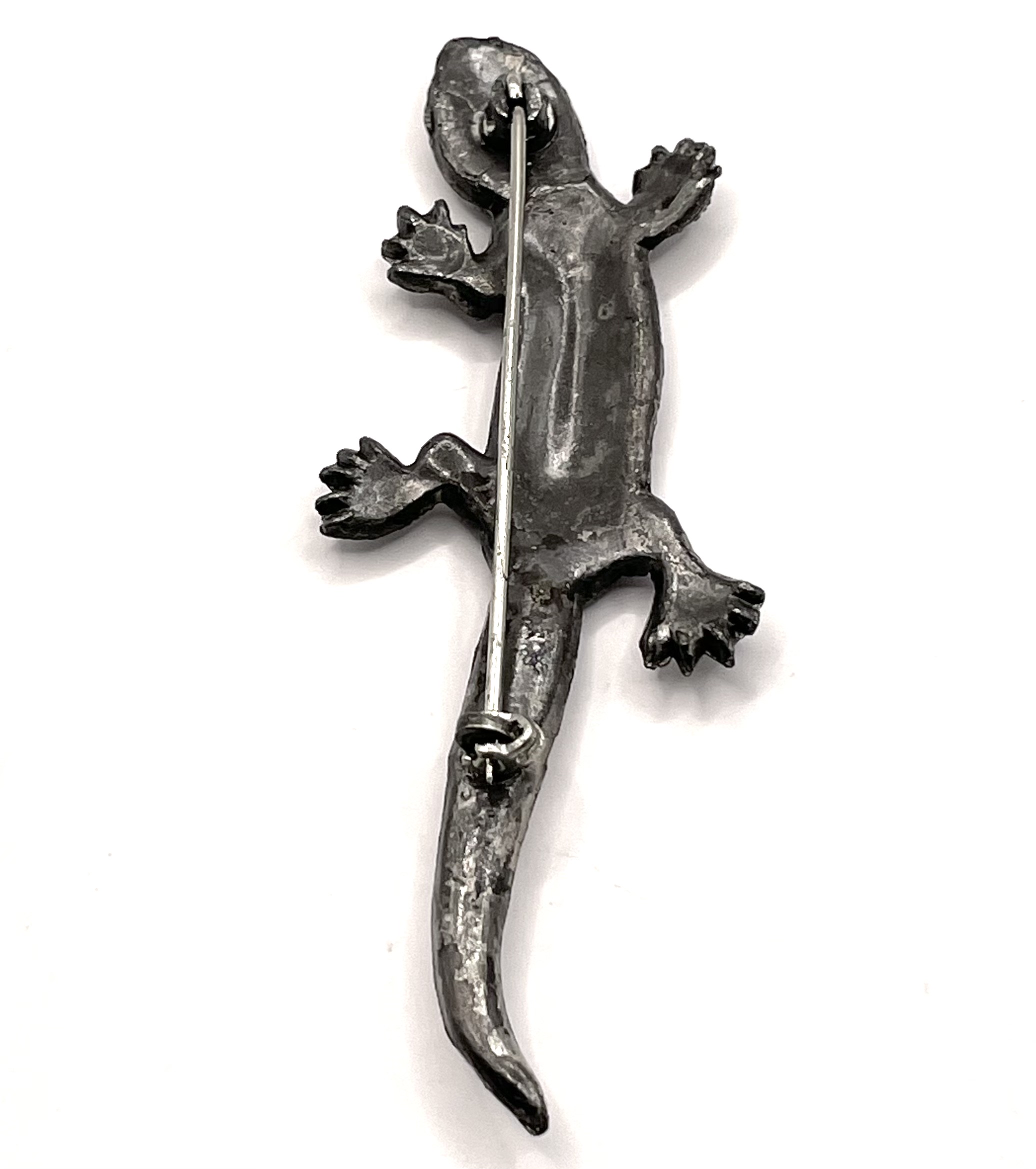 gecko brooch