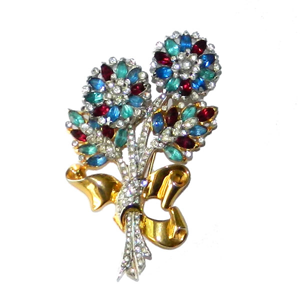 1940s Coro Craft rhinestone brooch
