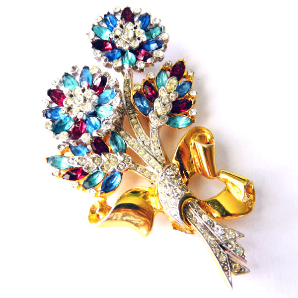 1940's Coro Craft rhinestone brooch