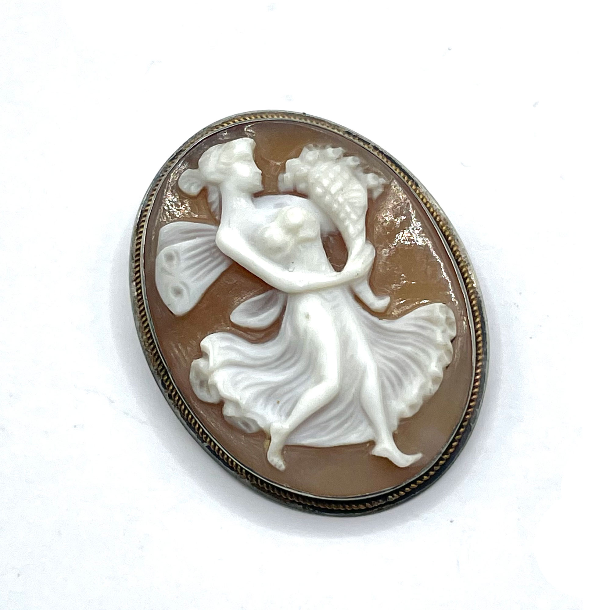 vintage cameo brooch