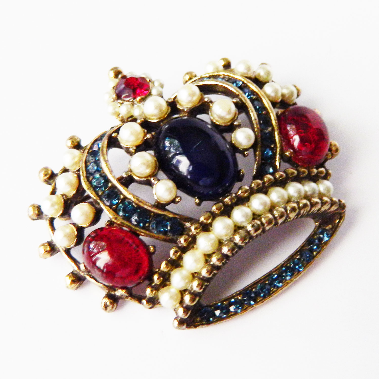 Weiss rhinestone crown brooch
