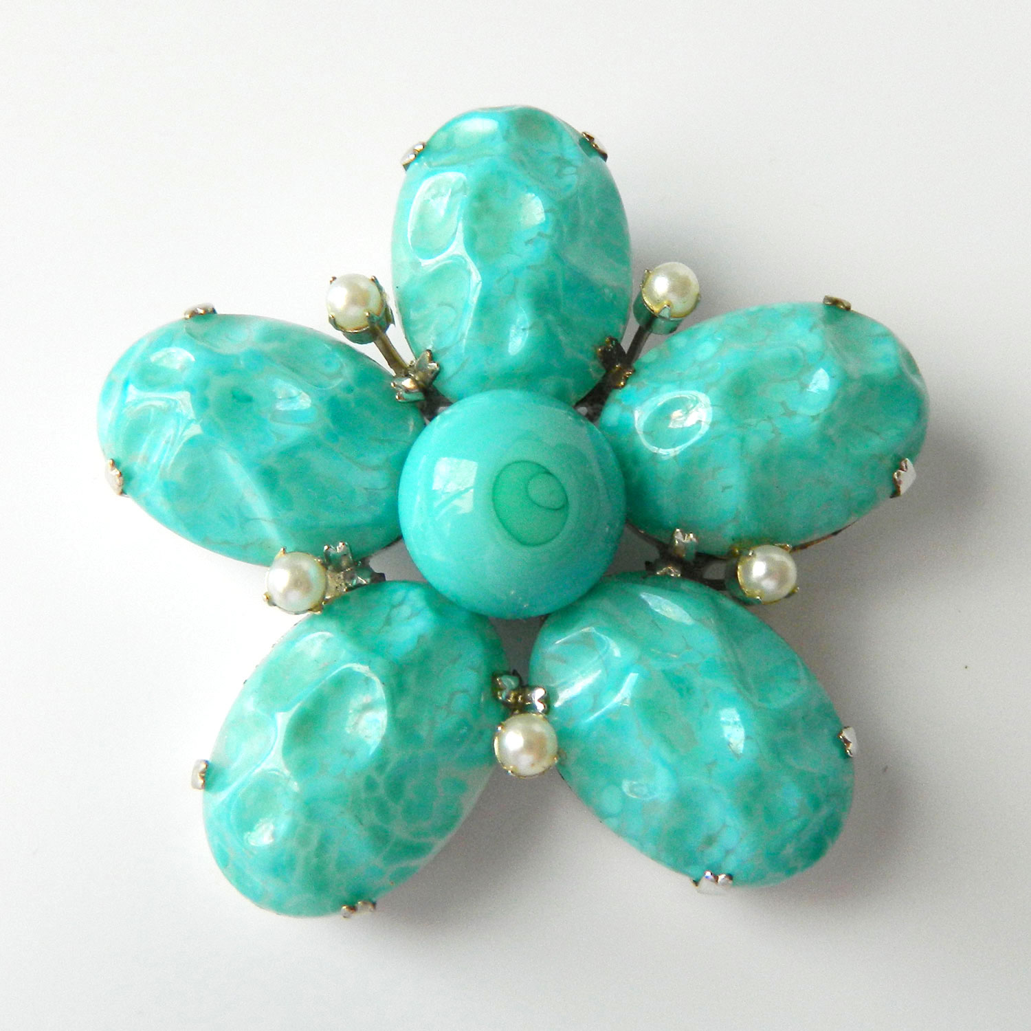 Schreiner rhinestone brooch