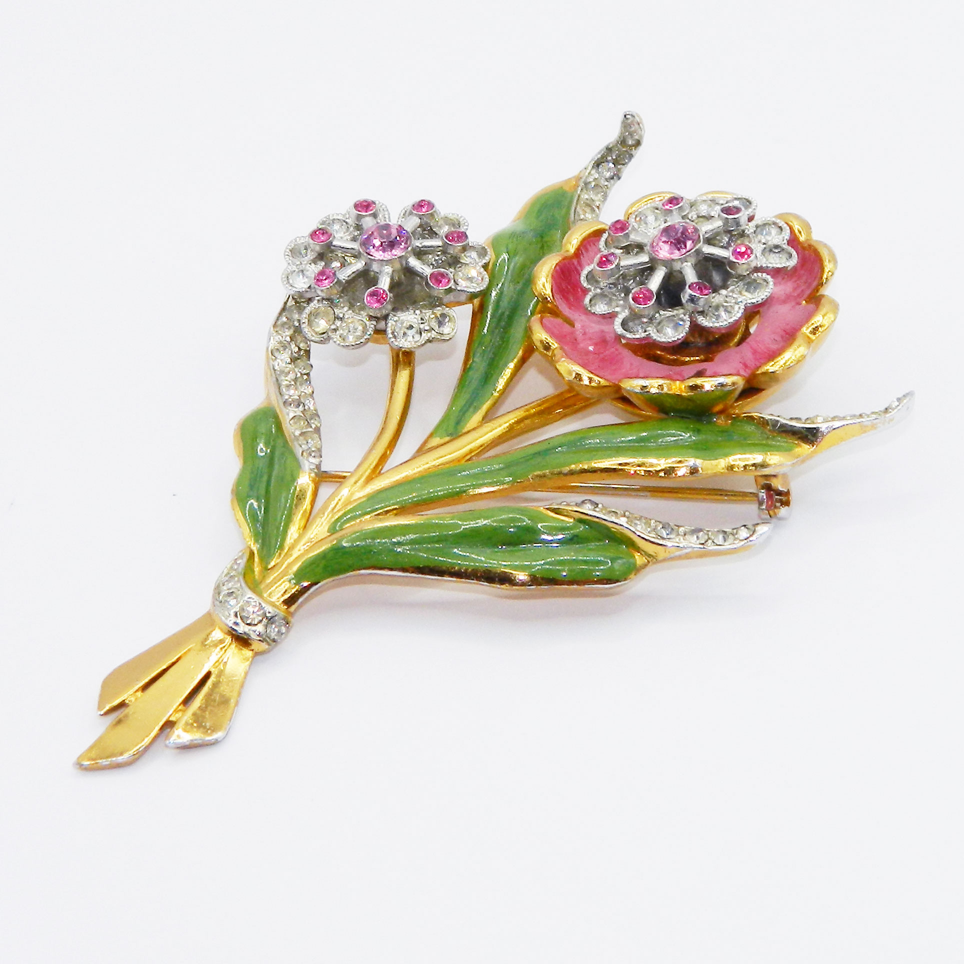 1940s Coro brooch