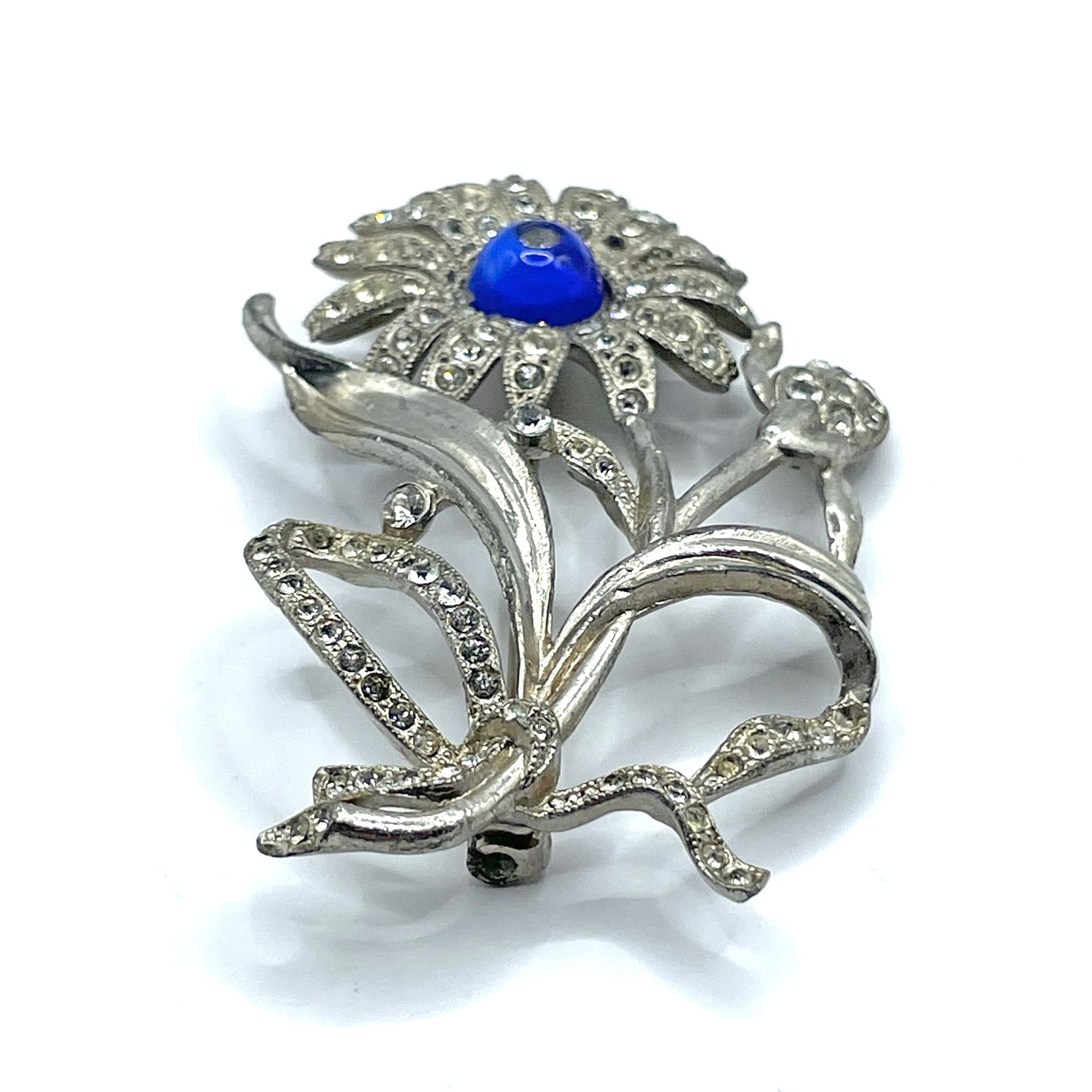 1940s Coro flower brooch