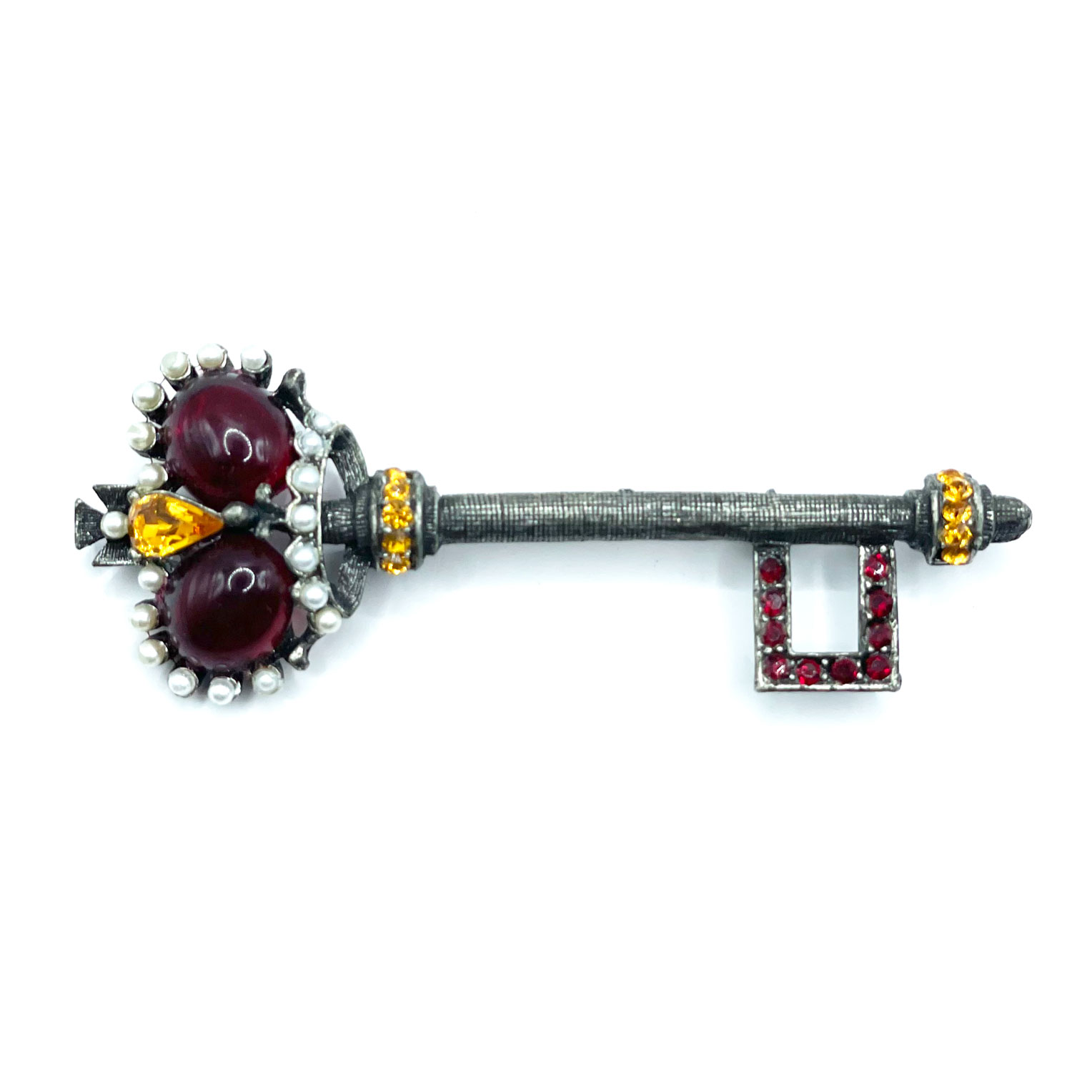 1960s Weiss skeleton key brooch