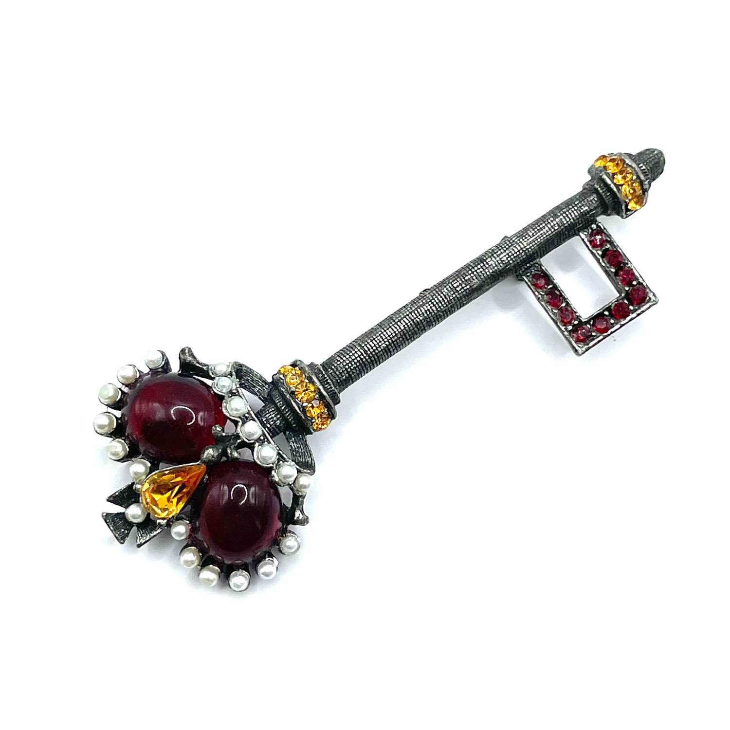 1960s Weiss skeleton key brooch