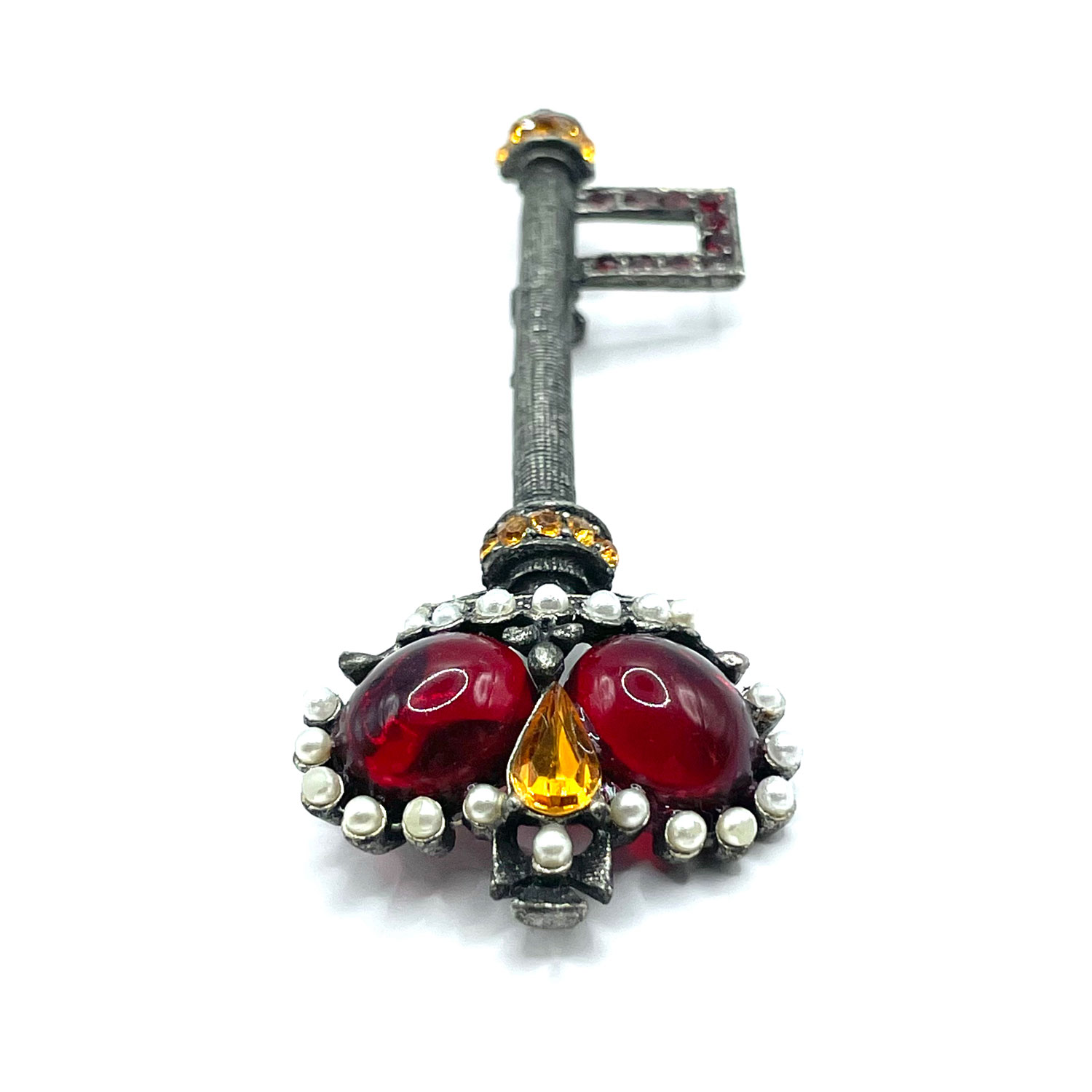 1960s Weiss skeleton key brooch
