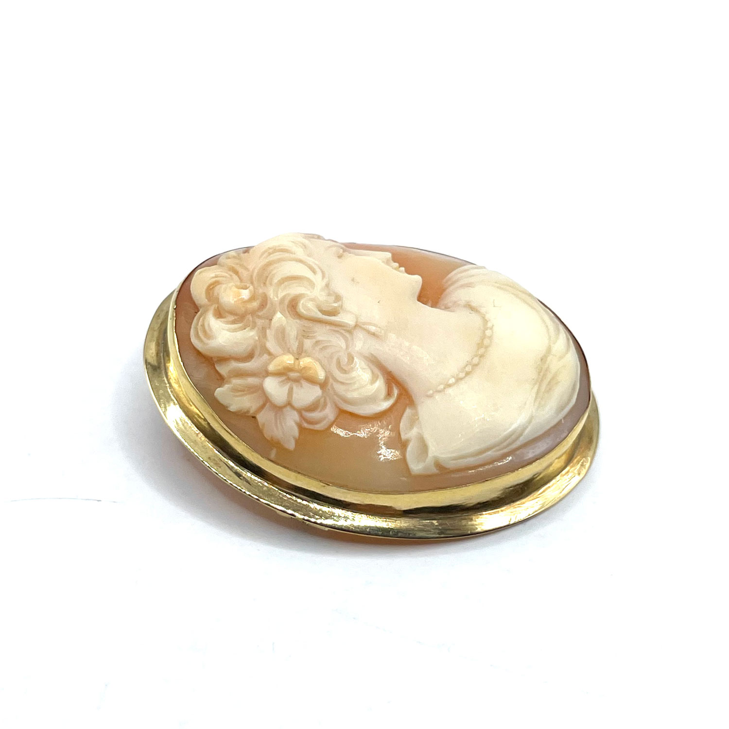 Vintage cameo brooch