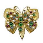 bakelite fawn brooch