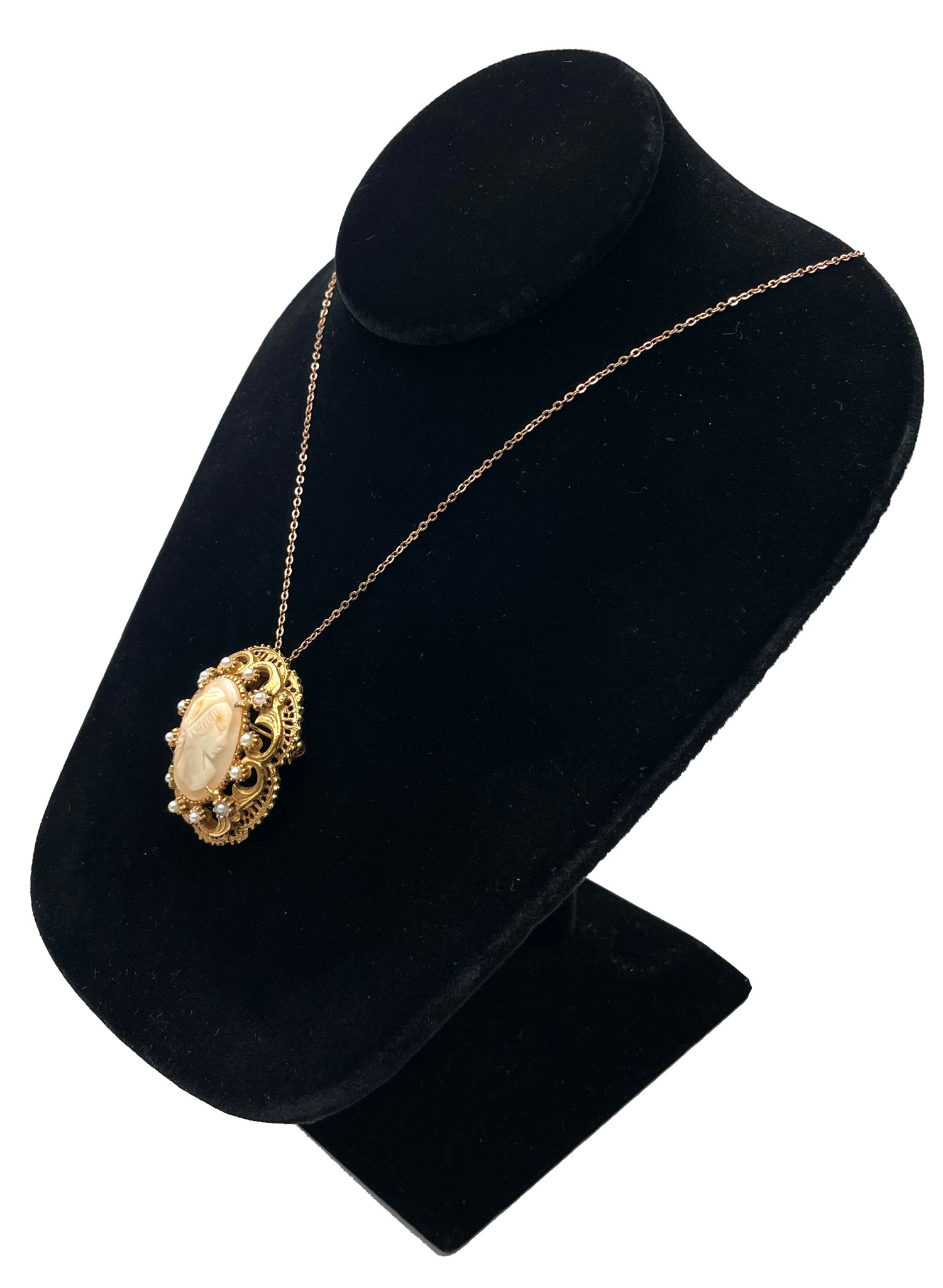 Florenza cameo brooch pendant
