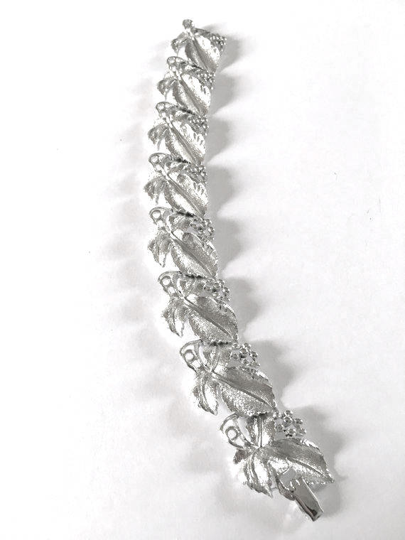 grapevine bracelet