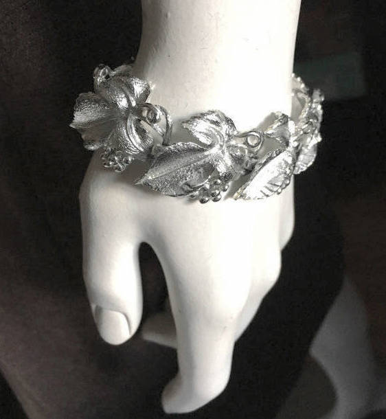 Lisner grapevine bracelet