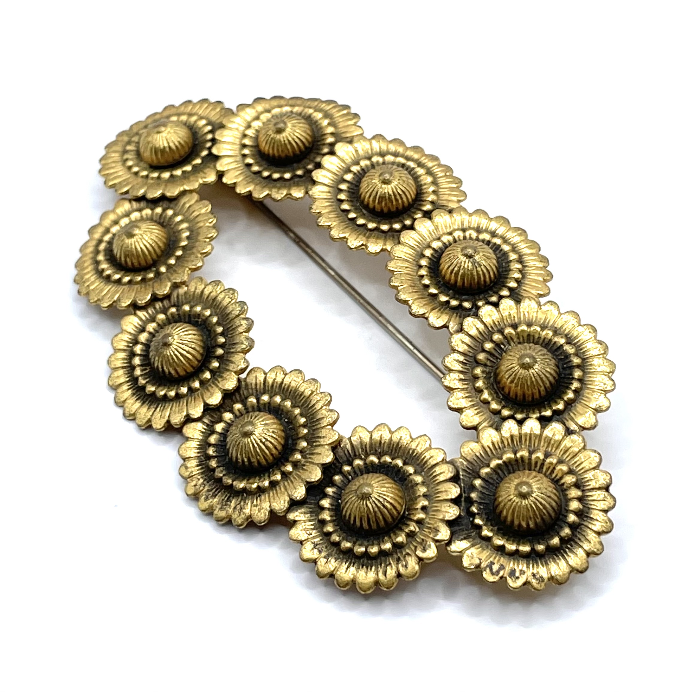 1930s floral brooch