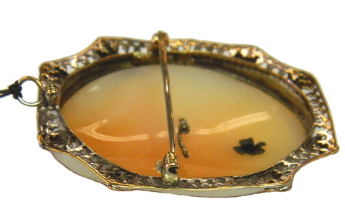 cameo brooch pendant