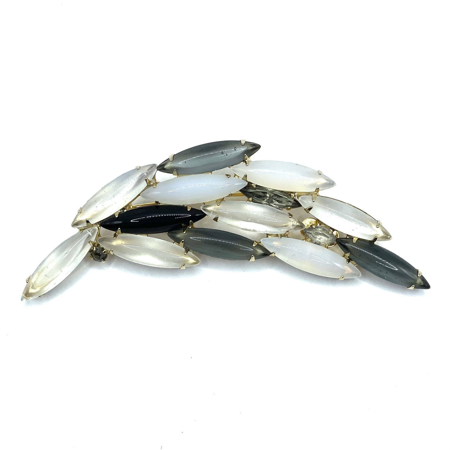 Paris cabochon brooch 