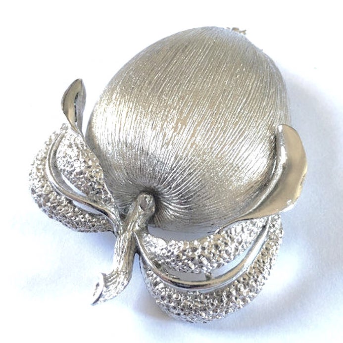Sarah Coventry brooch
