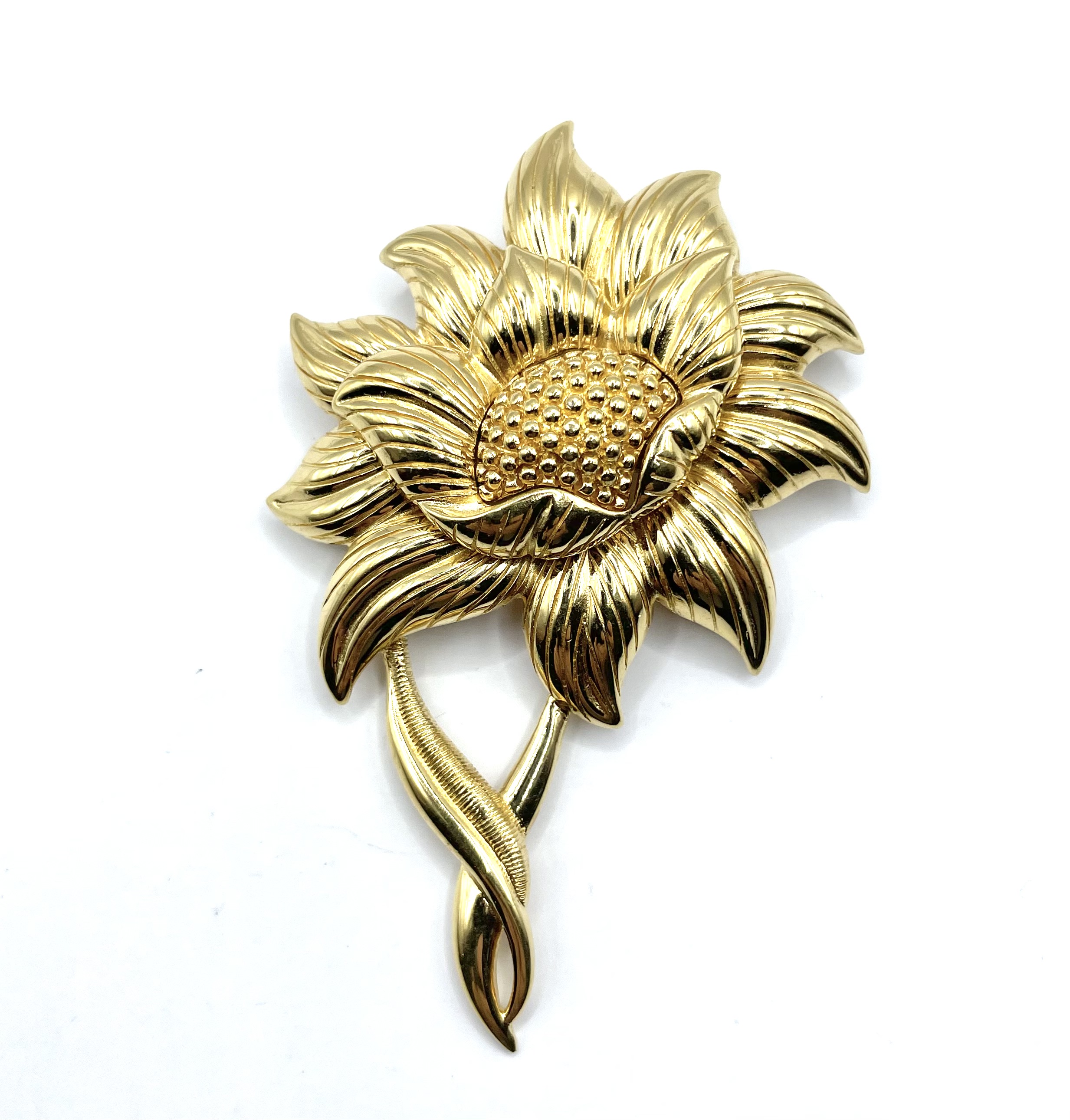 Monet flower brooch