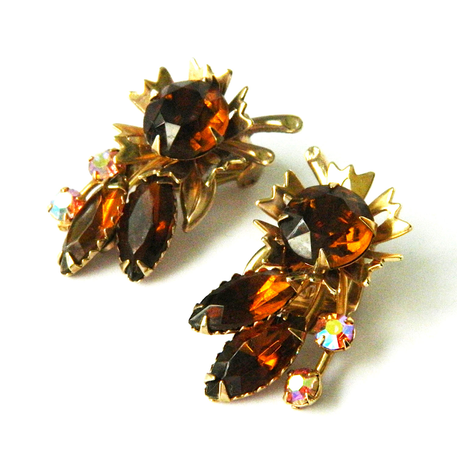 1950s rhinestone brooch set