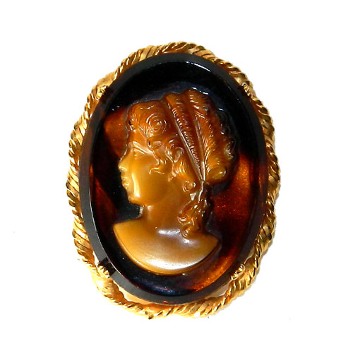 cameo brooch