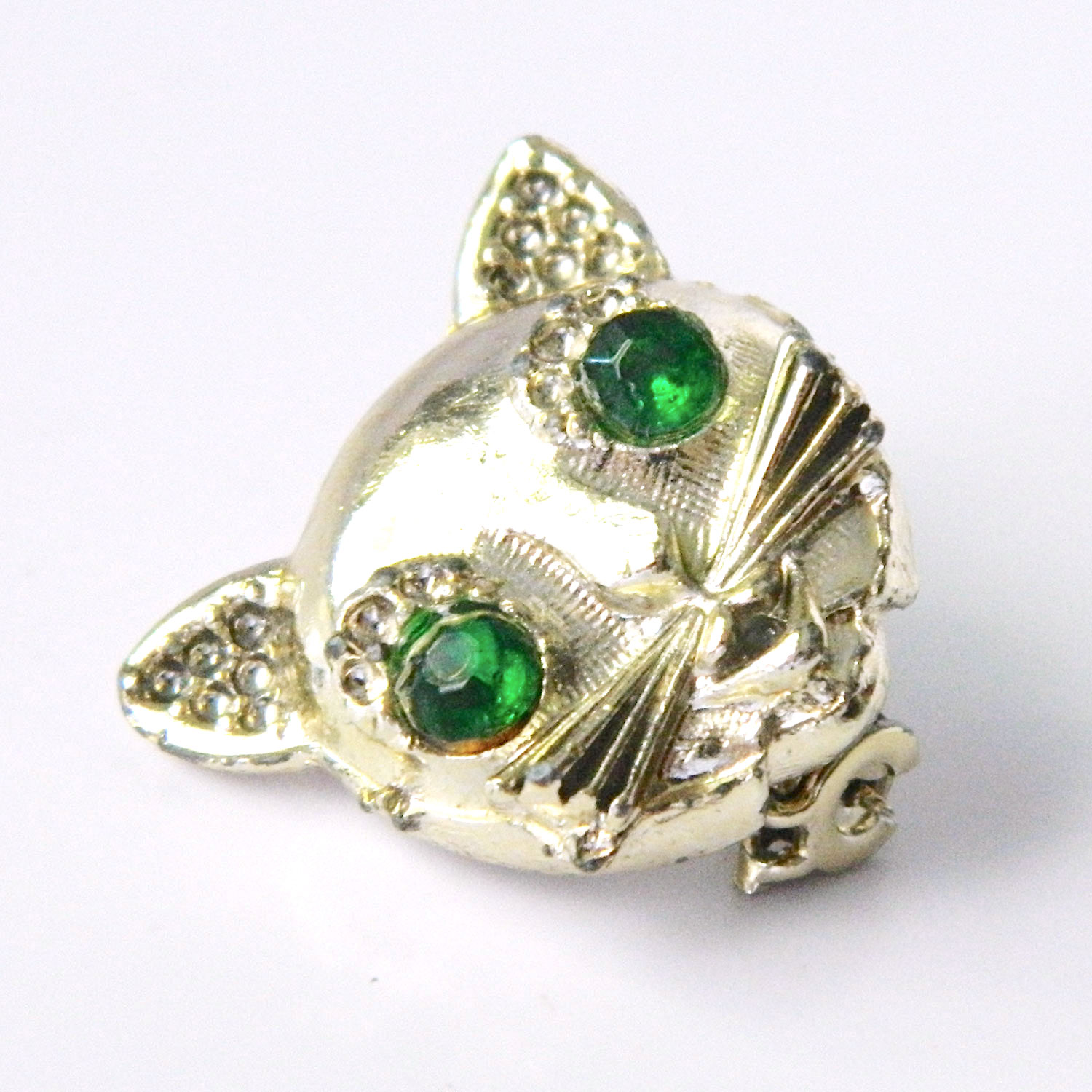 cat brooch