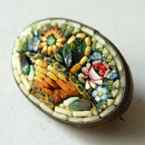 1920's Italian micro mosaic brooch