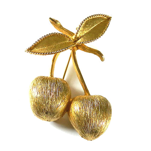 Sarah Coventry cherries brooch