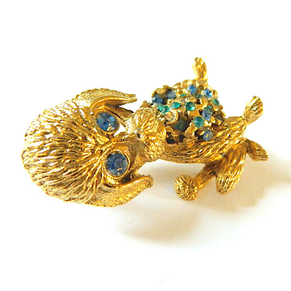 Hobe rhinestone dog trembler brooch