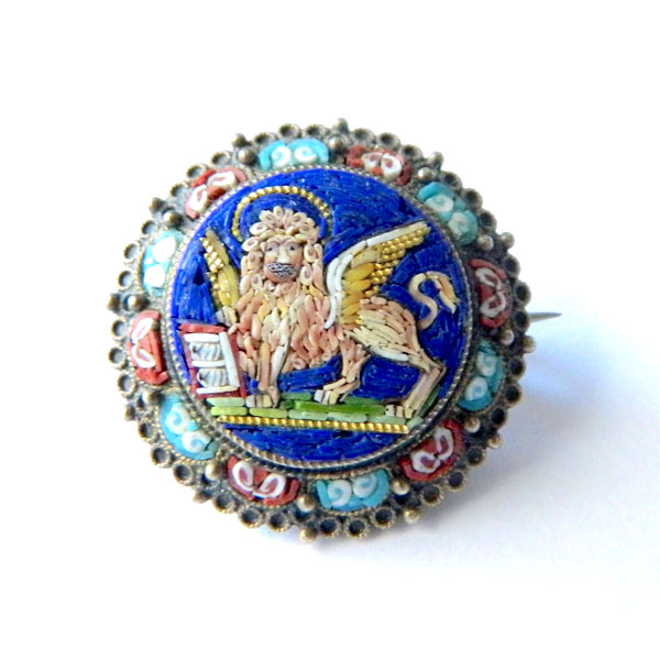 Antique micromosaic brooch