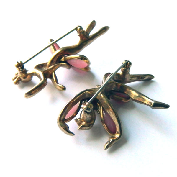 Trifari Petalettes ballet dancers brooch set